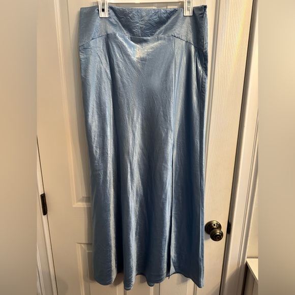 Free People Sasha Satin Maxi Skirt NWT Size 12 - Picture 5 of 9